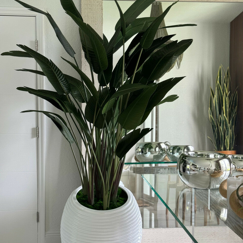 Birdorus artificial plant in vase