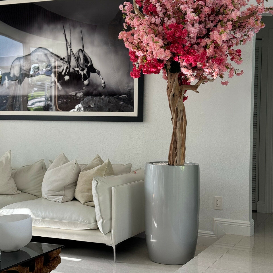 Lissaigur artificial plant in vase