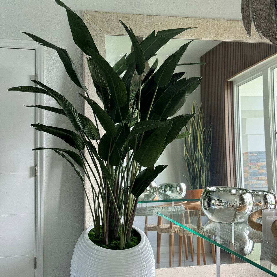 Birdorus artificial plant in vase