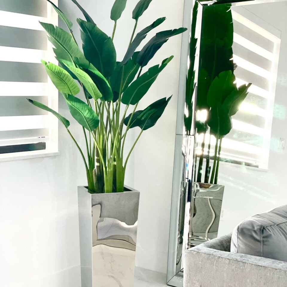 Birdetur artificial plant in vase