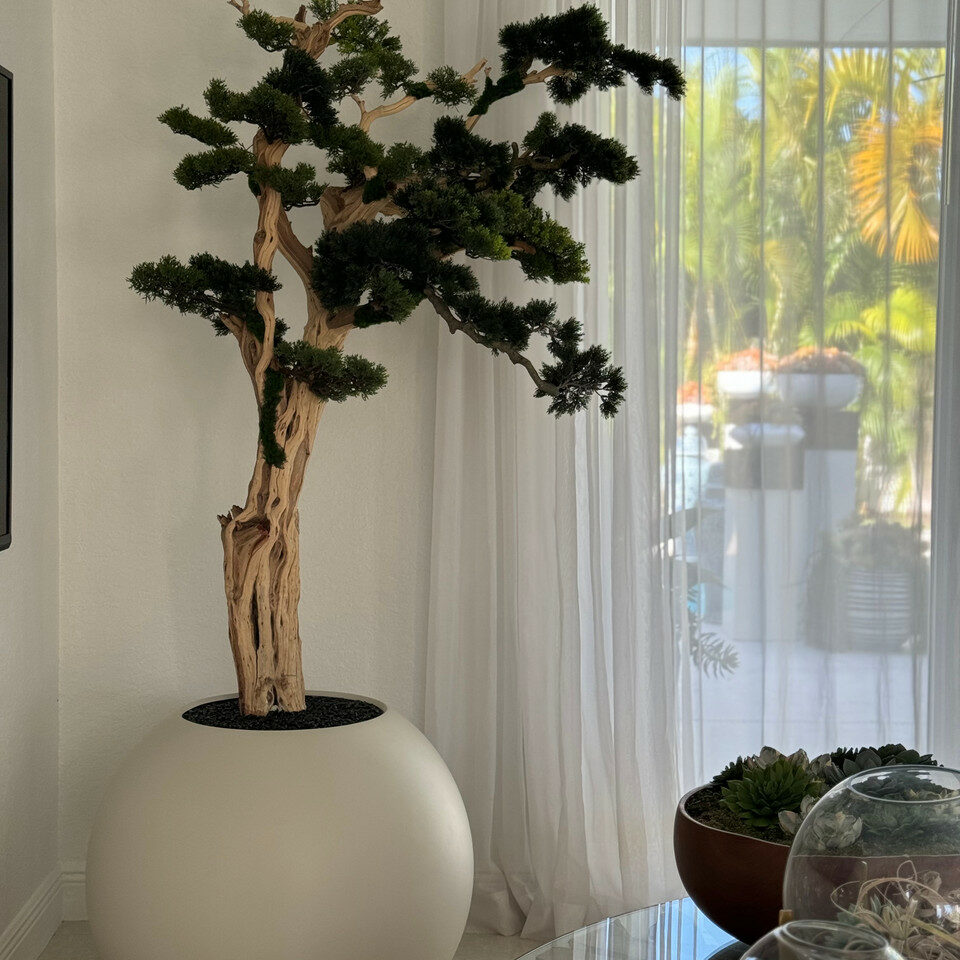 Bonsaenun artificial plant in decorative pot