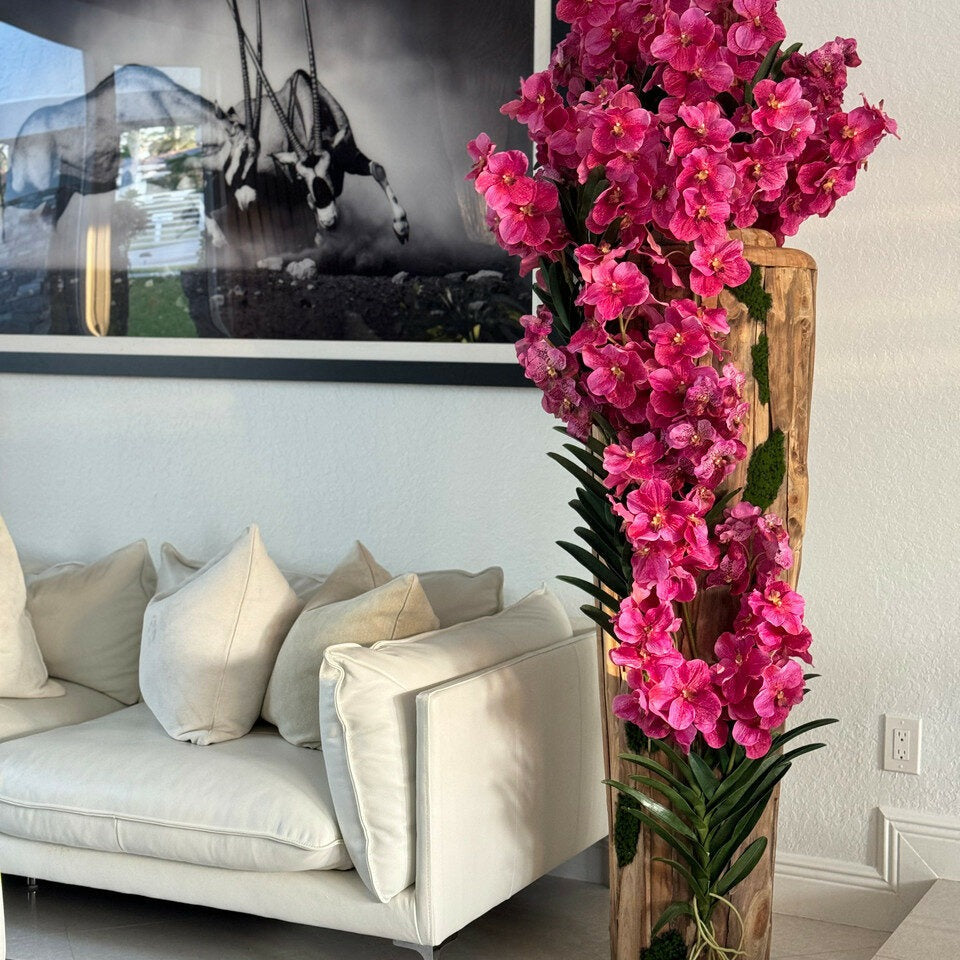 Largeogon artificial plant in vase