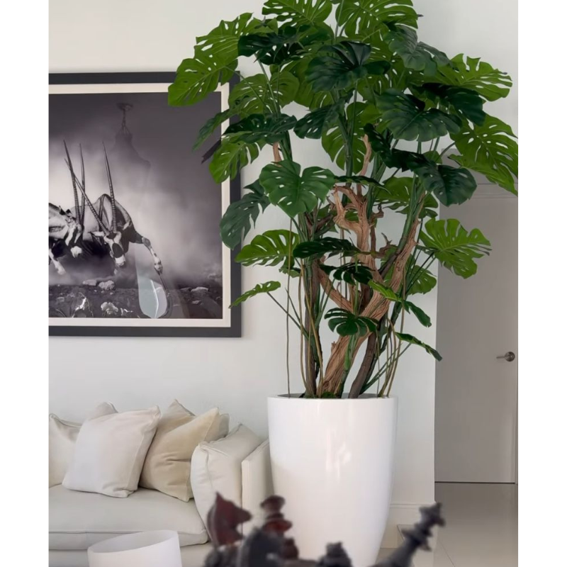 Adamerar artificial plant in pot