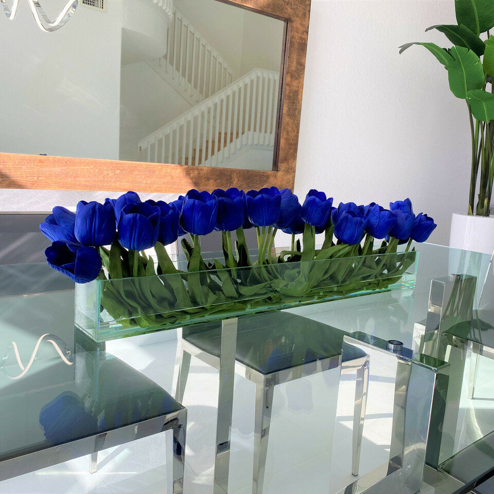 Moderadan artificial plant in vase