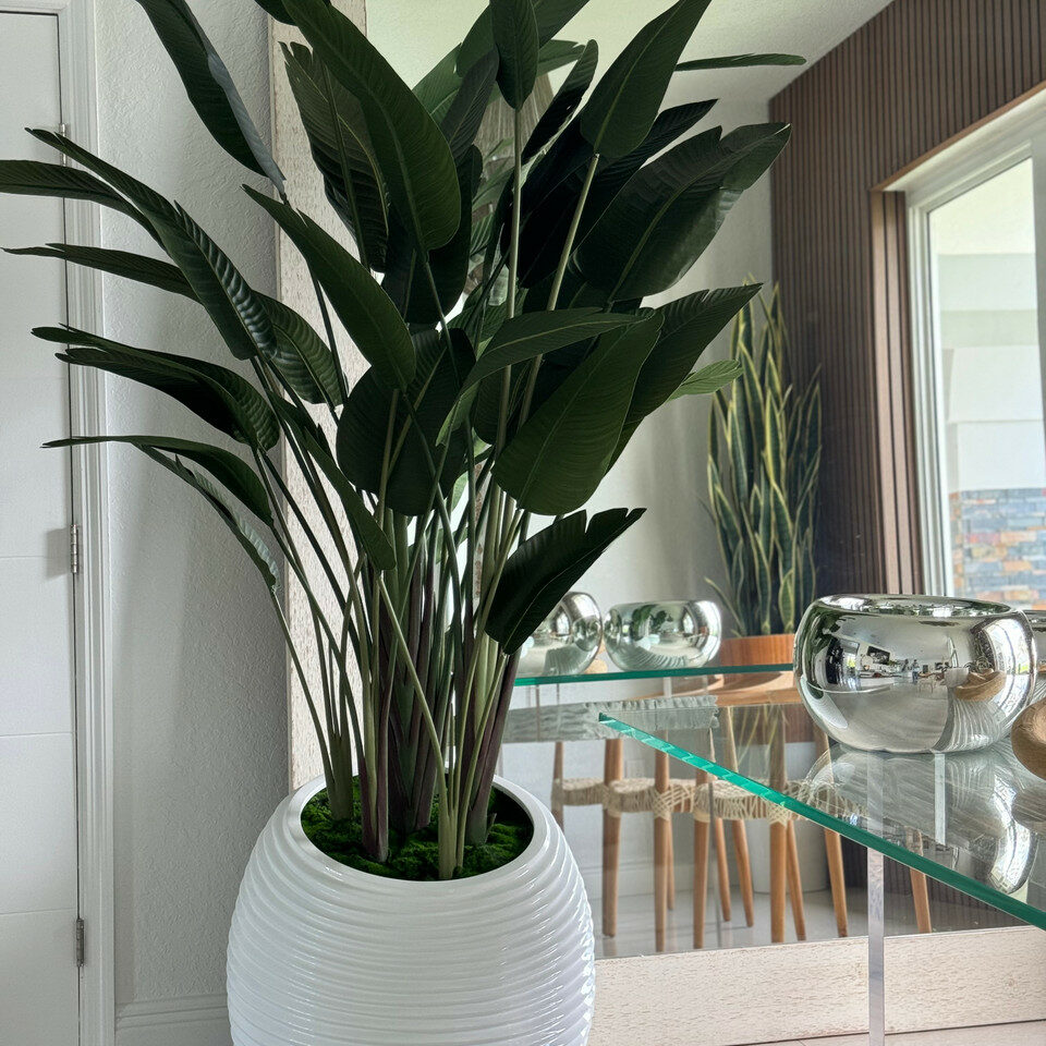 Birdorus artificial plant in vase