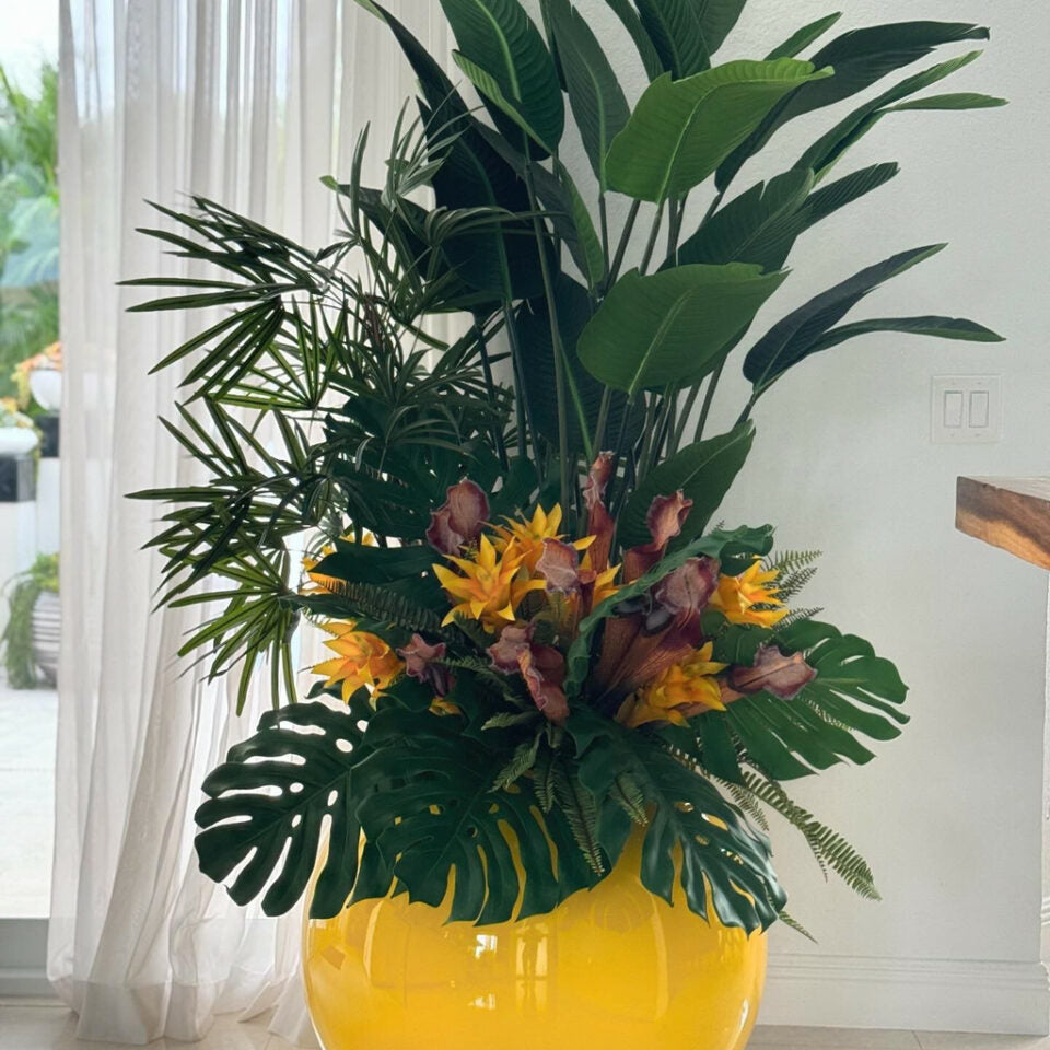 Tropiogar artificial plant in pot